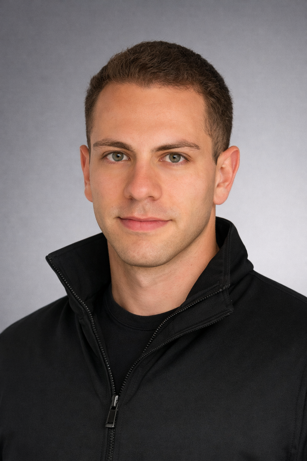 Alex Saucedo headshot